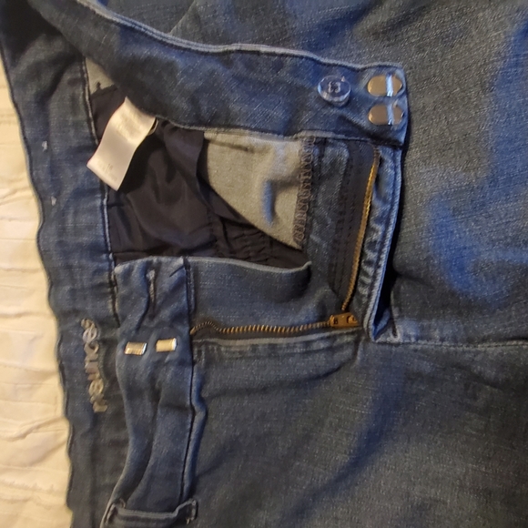 Denim shorts - Picture 4 of 4